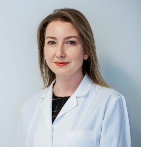 Esra Oben Tutar