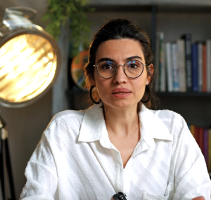 Uzman Doktor Elif Rüşen